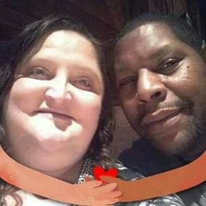 Meet your Posher, Leeann